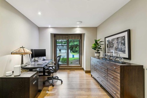 23 Bay View Drive Sw, Calgary, AB - Indoor Photo Showing Office