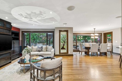 23 Bay View Drive Sw, Calgary, AB - Indoor Photo Showing Living Room