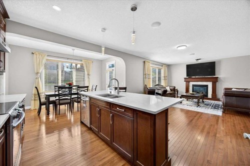 25 Sherwood Close Nw, Calgary, AB 