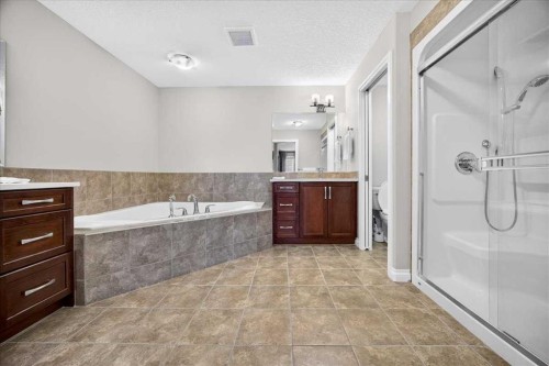 25 Sherwood Close Nw, Calgary, AB 