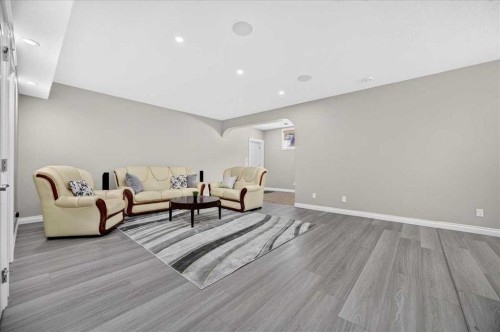 25 Sherwood Close Nw, Calgary, AB 