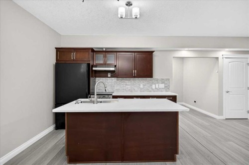 25 Sherwood Close Nw, Calgary, AB 