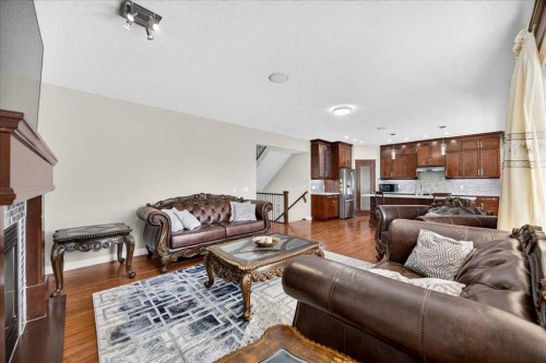 25 Sherwood Close Nw, Calgary, AB 