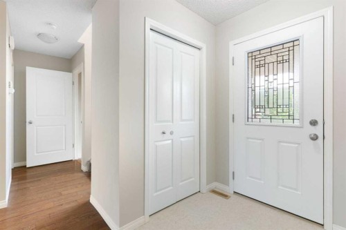 16 Fireside Way, Cochrane, AB - Indoor Photo Showing Other Room