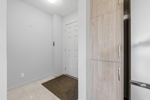 334 Legacy Village Way Se, Calgary, AB - Indoor Photo Showing Other Room