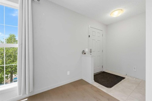 334 Legacy Village Way Se, Calgary, AB - Indoor Photo Showing Other Room