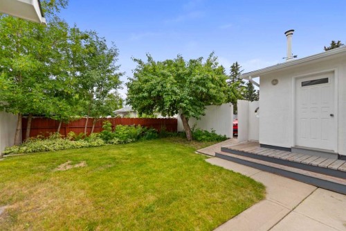 2915 13 Avenue Nw, Calgary, AB - Outdoor