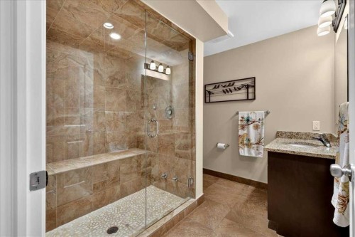 174 Cranridge Terrace Se, Calgary, AB - Indoor Photo Showing Bathroom