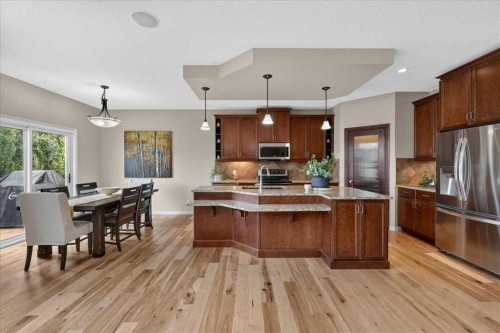 174 Cranridge Terrace Se, Calgary, AB - Indoor Photo Showing Kitchen With Stainless Steel Kitchen