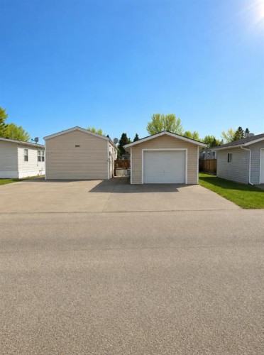 7 Doubletree Way, Strathmore, AB 