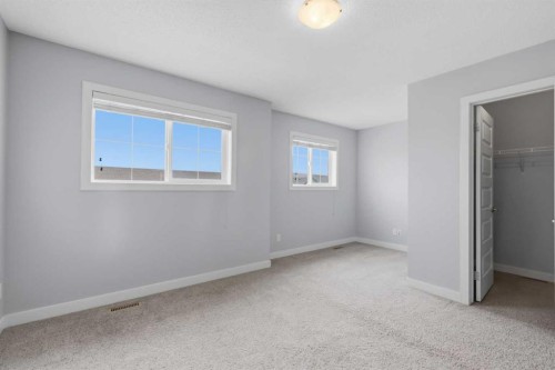 29 Pantego Lane Nw, Calgary, AB - Indoor Photo Showing Other Room