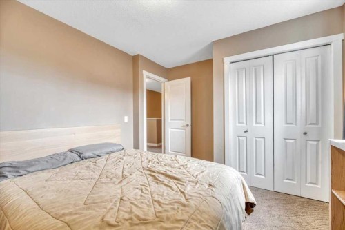 331 Ranch Ridge Meadow, Strathmore, AB - Indoor Photo Showing Bedroom