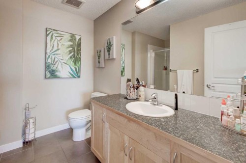 1203-211 Aspen Stone Boulevard Sw, Calgary, AB - Indoor Photo Showing Bathroom