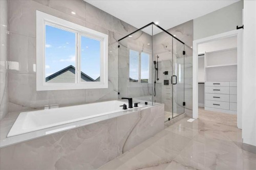 560 Livingston Way Ne, Calgary, AB - Indoor Photo Showing Bathroom