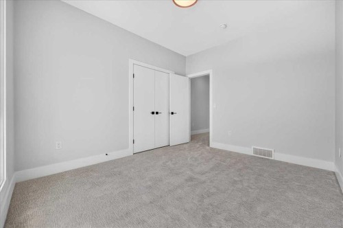 560 Livingston Way Ne, Calgary, AB - Indoor Photo Showing Other Room