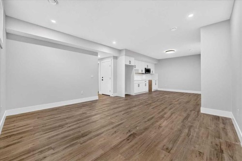 560 Livingston Way Ne, Calgary, AB - Indoor Photo Showing Other Room