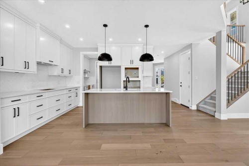 560 Livingston Way Ne, Calgary, AB - Indoor Photo Showing Kitchen