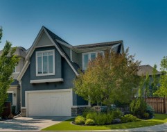 381 Marquis Landing SE Calgary, AB T3M 2H4
