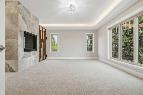 1131 Edgemont Road Nw, Calgary, AB - Indoor Photo Showing Other Room