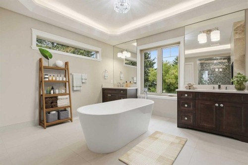 1131 Edgemont Road Nw, Calgary, AB - Indoor Photo Showing Bathroom