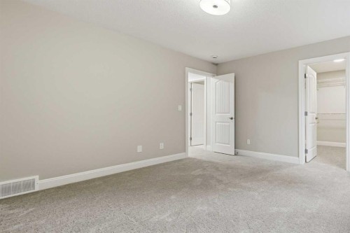 1131 Edgemont Road Nw, Calgary, AB - Indoor Photo Showing Other Room