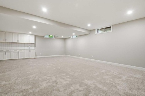 1131 Edgemont Road Nw, Calgary, AB - Indoor