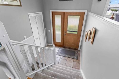 5019 Marshall Road Ne, Calgary, AB 