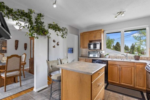 5019 Marshall Road Ne, Calgary, AB 