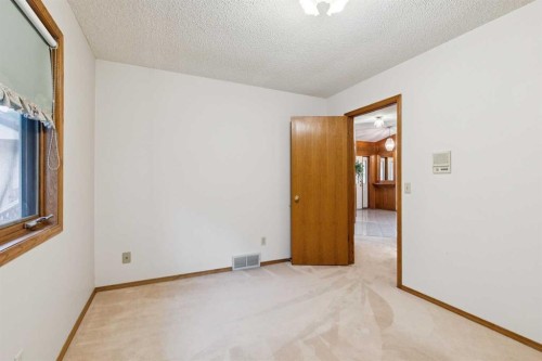 116 Scandia Rise Nw, Calgary, AB 