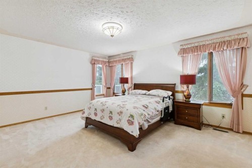116 Scandia Rise Nw, Calgary, AB 