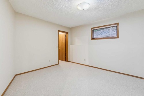 116 Scandia Rise Nw, Calgary, AB 