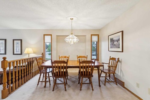 116 Scandia Rise Nw, Calgary, AB 
