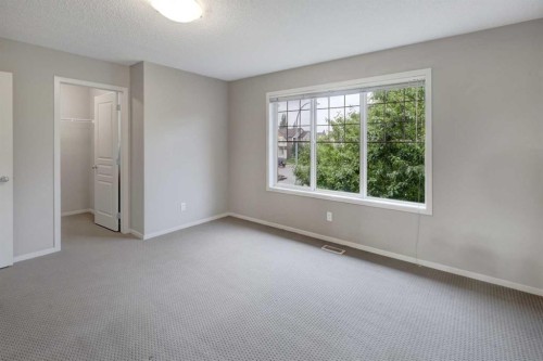 36 Copperstone Court Se, Calgary, AB - Indoor Photo Showing Other Room