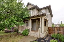 36 Copperstone Court SE Calgary, AB T2Z 0J4