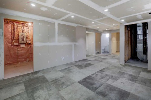36 Copperstone Court Se, Calgary, AB - Indoor Photo Showing Other Room