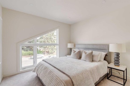 1923 26 Avenue Sw, Calgary, AB - Indoor Photo Showing Bedroom