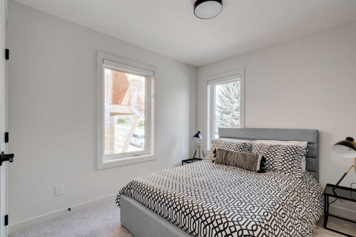 1923 26 Avenue Sw, Calgary, AB - Indoor Photo Showing Bedroom