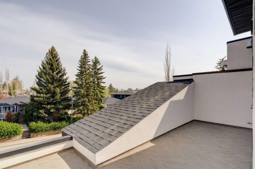 1923 26 Avenue Sw, Calgary, AB - Outdoor