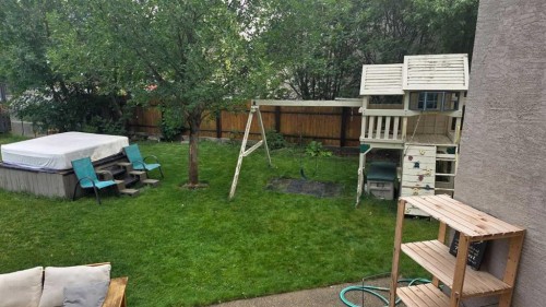 419 Kenex Place, Nobleford, AB - Outdoor With Backyard