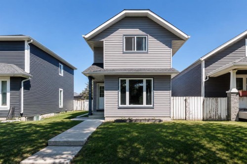 149 Taradale Close Ne, Calgary, AB - Outdoor