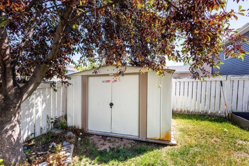 149 Taradale Close Ne, Calgary, AB - Outdoor