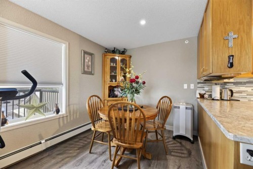 404-4514 54 Avenue, Olds, AB - Indoor Photo Showing Dining Room