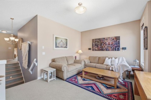 31 Chapala Close Se, Calgary, AB - Indoor Photo Showing Living Room