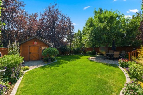31 Chapala Close Se, Calgary, AB - Outdoor With Backyard