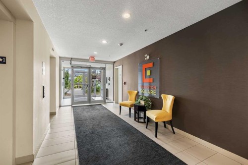 212-2300 Evanston Square Nw, Calgary, AB - Indoor Photo Showing Other Room