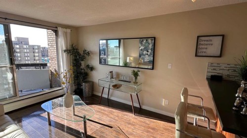 511-340 14 Avenue Sw, Calgary, AB - Indoor