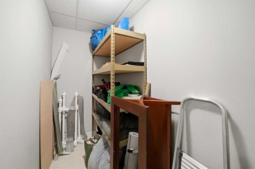 3430 49 Avenue, Red Deer, AB - Indoor