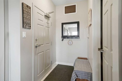 3430 49 Avenue, Red Deer, AB - Indoor Photo Showing Other Room