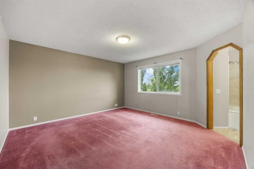 256 Harvest Glen Place Ne, Calgary, AB - Indoor Photo Showing Other Room
