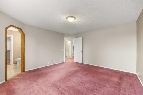 256 Harvest Glen Place Ne, Calgary, AB - Indoor Photo Showing Other Room
